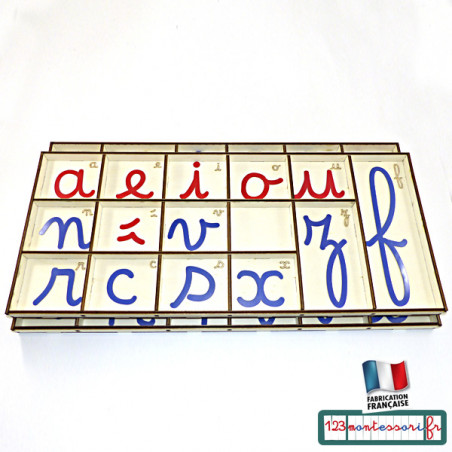 Grand alphabet montessori